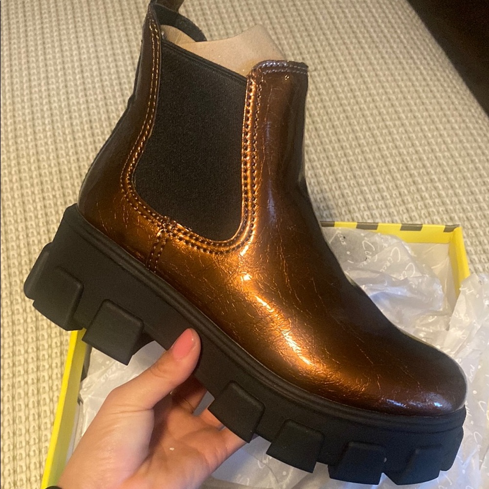 Circus by Sam Edelman Darielle Mocha Metallic Boots